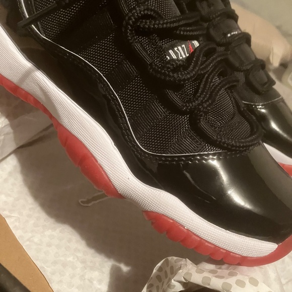 Air Jordan 11 Retro (6Y) NWT - Picture 7 of 9